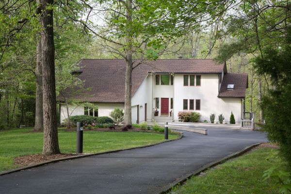 Driveway Resurfacing in Green Valley