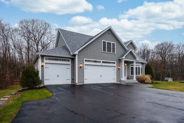 Cost of Driveway Asphalting in Green Valley