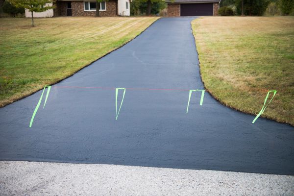 Cost of Residential Asphalt Service in Green Valley