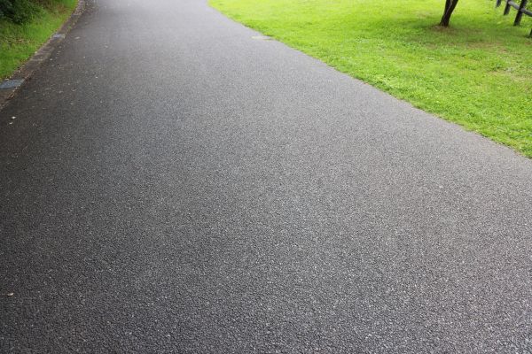 Cost of Tar And Chip Driveway Paving in Green Valley