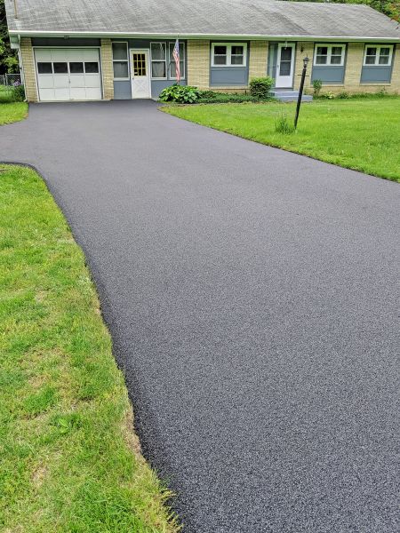 Cost of Bitumen Driveway Installation in Green Valley