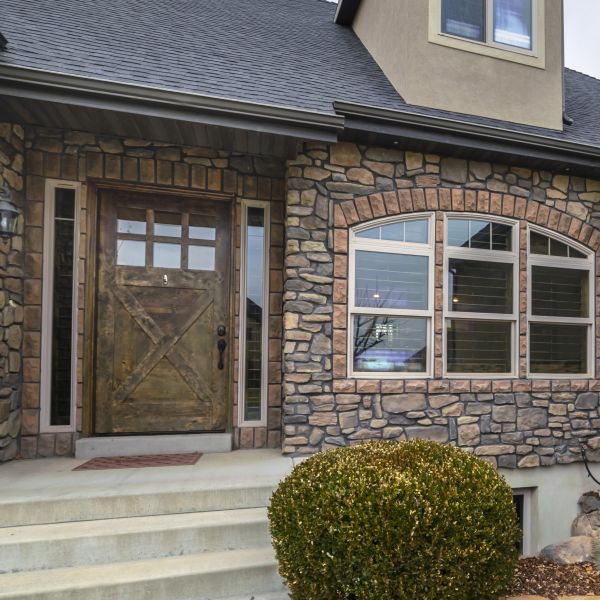 Cost of Entryway Paving in Green Valley